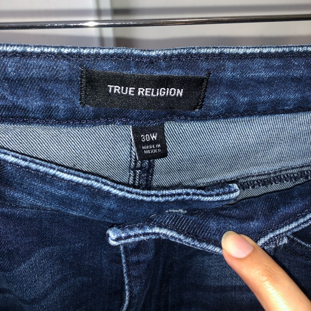 True Religion high rise modern flare Jeans - Picture 9 of 10